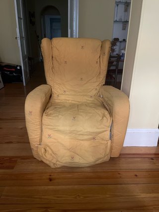 Sillón Reclinable Amarillo usado