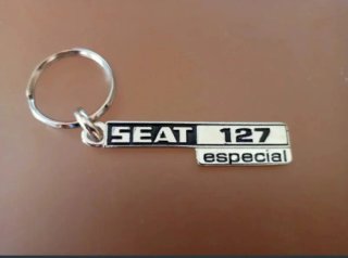 LLAVERO SEAT 127 ESPECIAL DE METAL CROMADO