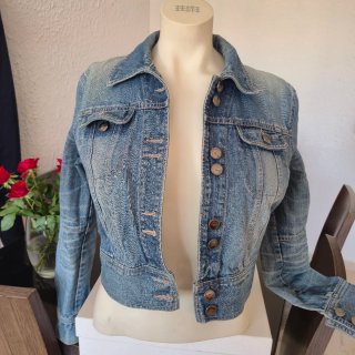 Chaqueta vaquera corta cropped