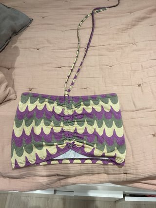 Top de cuello halter con estampado
