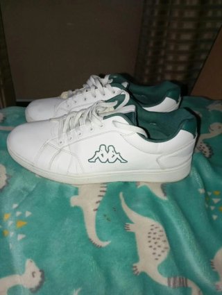 Zapatillas Kappa Blancas y Verdes