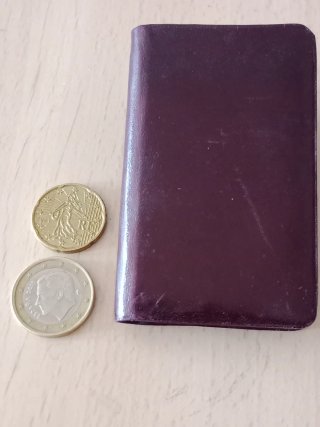 Estuche vintage espejo y peine.
