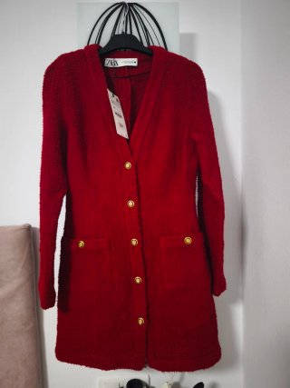 Vestido tipo chaqueta Zara rojo