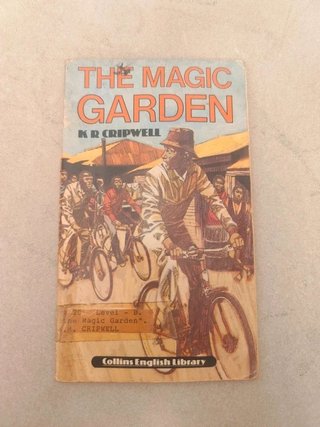 Libro Inglés The Magic Garden Collins 1977