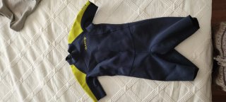 Traje corto de neopreno