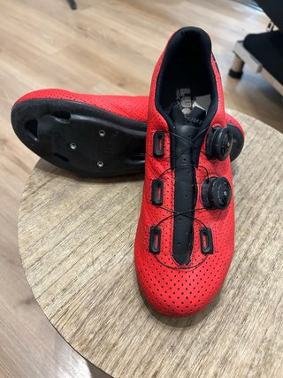 Zapatillas de Ciclismo Luck Rojas talla 41