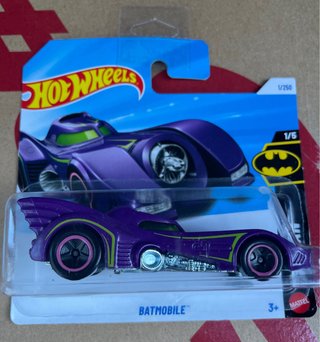 Hot Wheels Batmobile