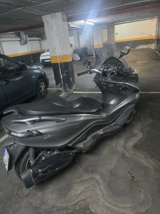 Piaggio x10 350 executive