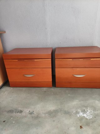 Set de 2 Mesitas de Noche Marrones