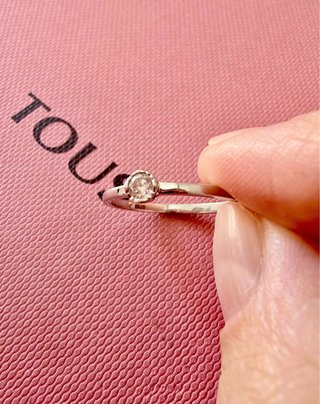 Anillo Tous Original de Oro Blanco y Diamante T12