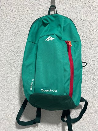 Mochila Quechua Arpenaz Verde deportiva