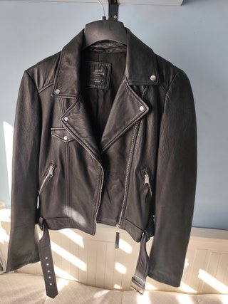 Biker Piel Zara Negra talla L justita ( como M)