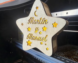 Estrella de madera personalizada