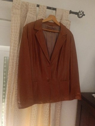 Chaqueta de piel para mujer