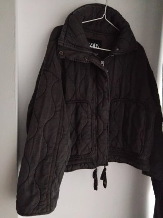 Cazadora Negra Zara Talla S