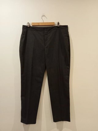 Pantalón gris y negro Talla 44 zara  collection