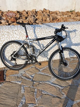 Bicicleta BTT Kona Kahuna Doble Suspensión