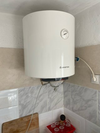 Termo Eléctrico Ariston Blanco 50l