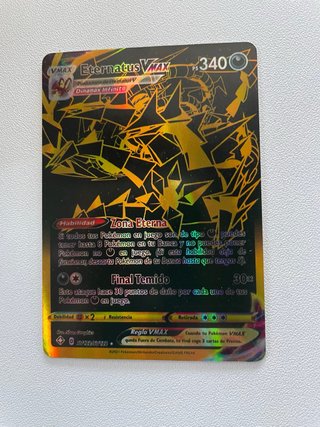 Carta Pokémon Eternatus VMAX