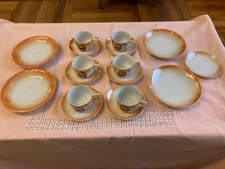 Juego de té de porcelana
