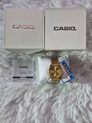 Reloj Casio Vintage MTP-B145 Dorado