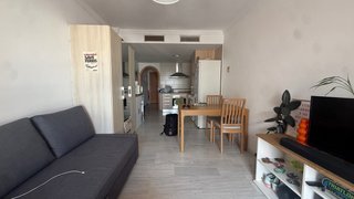 Mesa de Comedor IKEA Ekeladen + 2 sillas de REGALO