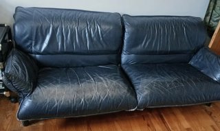 Sofá Cama de Piel Azul