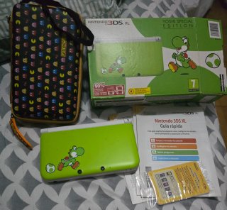 Nintendo 3DS XL Edición Especial Yoshi