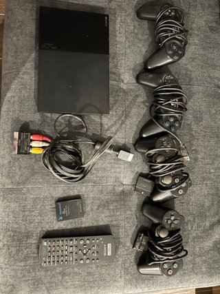 Consola PlayStation 2 con 4 Mandos y Accesorios