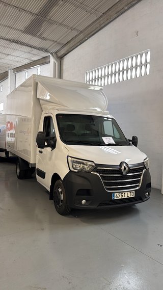 Renault Master 2021