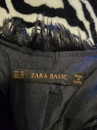 Cazadora Zara Negra Talla XS