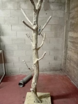 Perchero de Madera Natural