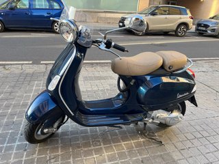Vespa 125 LXV Edición Aniversario