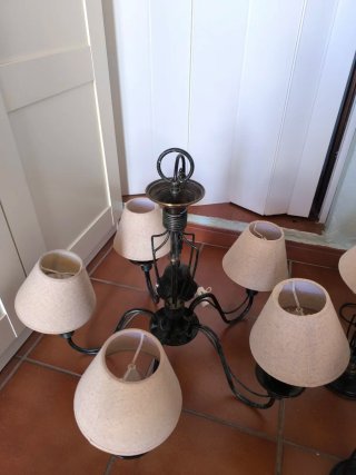 Lámpara de araña de forja
