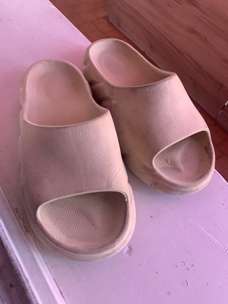 Chanclas de Verano Amarillas