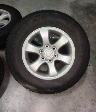 4 Llantas con Neumáticos Toyota Land Cruiser