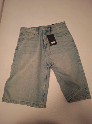 Pantalón corto vaquero pullandbear