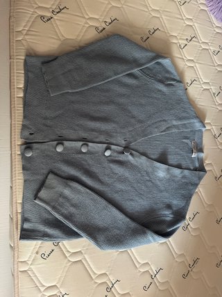 Chaqueta azul de punto