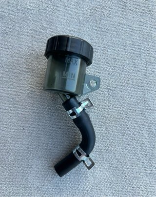 Deposito liquido frenos moto quad ciclomotor
