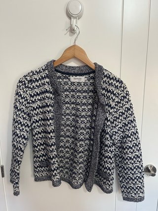 Cárdigan Fórmula Joven Blanco y Azul marino
