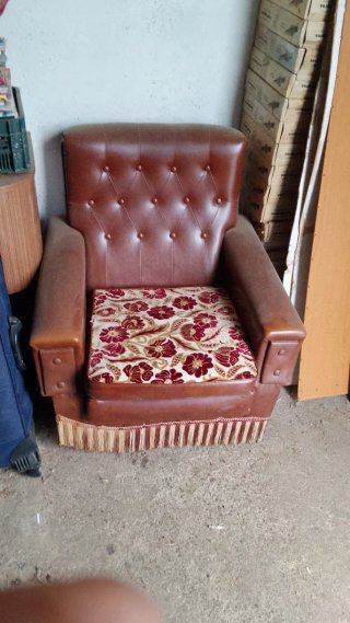 Sillón Vintage con Tapizado Floral