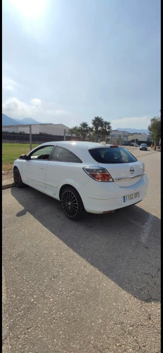 Opel Astra 2008