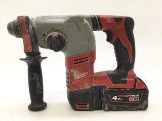 taladro a bateria milwaukee hd18pd
