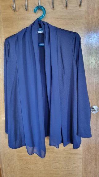 MU 15 - Chaqueta azul de mujer