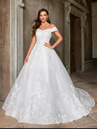 Vestido de novia blanco con encaje
