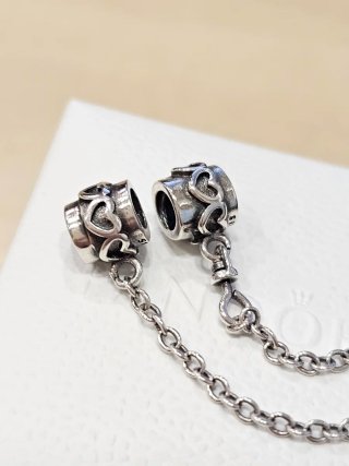 Cadena de Seguridad Corazones Plata