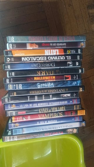 Lote de 15 Películas en DVD.