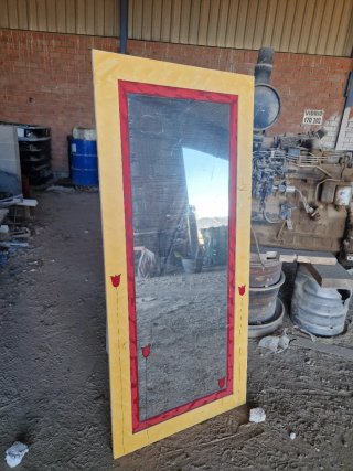 Espejo de Pared con Marco Decorado