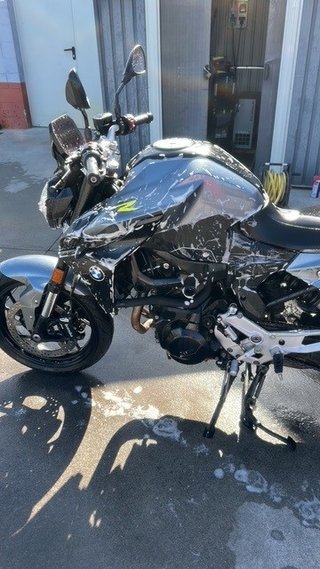 BMW F 900 R