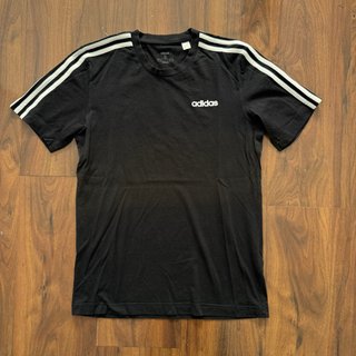 Camiseta Adidas Negra